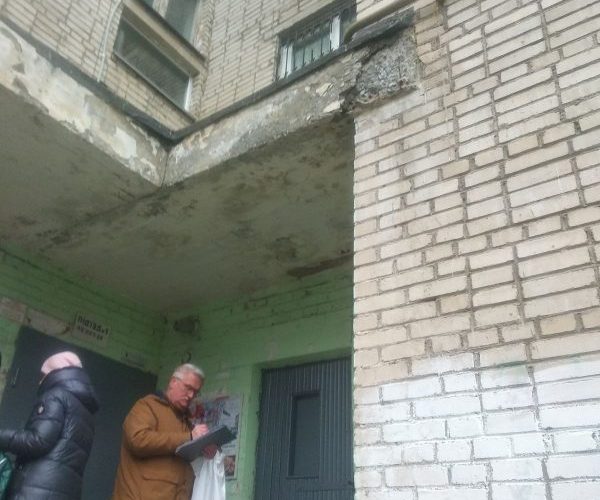 31-03-23 проводили огляд будівельних конструкцій з інженером ТОВ ЖЕО